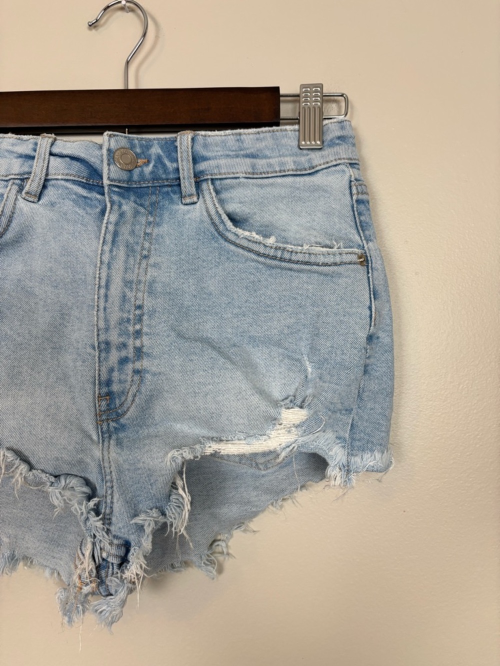 Zara Shorts Womens 6 Cut Of Distressed Denim In Blue Western Festival Summer - Picture 3 of 7
